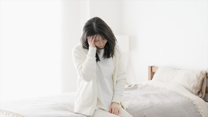 ストレスを抱える女性